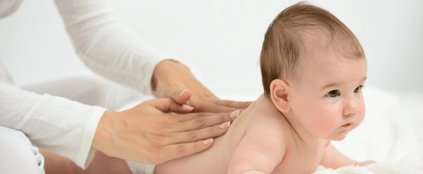 Using jojoba oil for baby massage