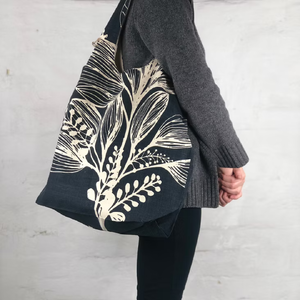 Slub Cotton Shopper Reverse Foliage Charcoal 