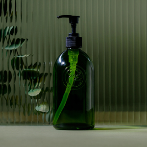 Apothecary Glass Bottle with Pump
