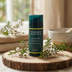 Natural Light Day Cream With Organic Manuka Oil (80 ml)