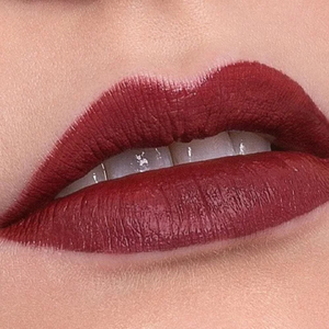 Matte Liquid Lipstick Bloody Berry (5 ml)
