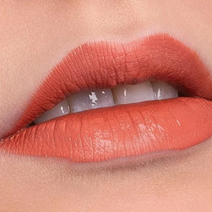 Matte Liquid Lipstick Coral Kiss (5 ml)