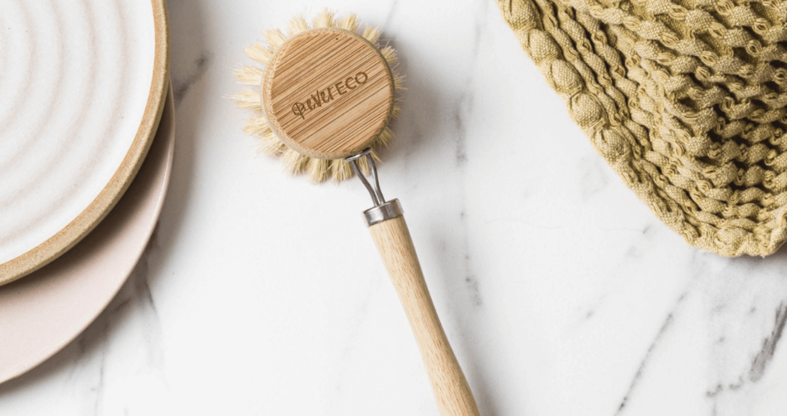 Bamboo dish brush