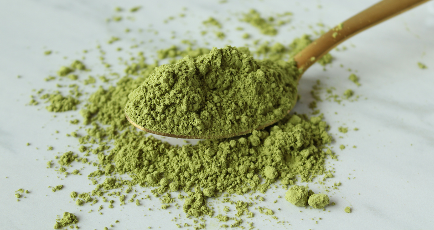 12 Benefits of super greens powder I Sassy Organics